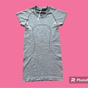 Lululemon grey swiftly tech short sleeve shirt
